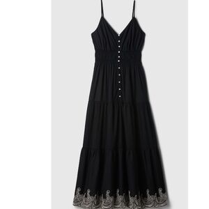 NEW Gap Womens Tiered Maxi Dress MEDIUM Black Embroidered Cotton Boho Sundress